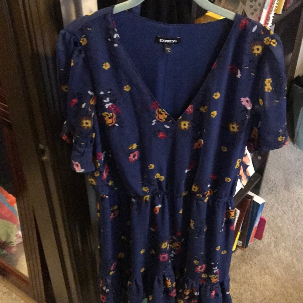 Blue floral express dress